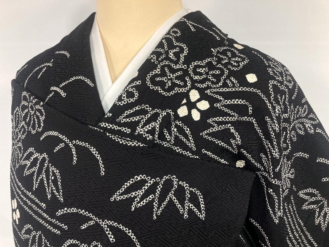 手絞り モノトーン 花柄 網干文 訪問着 京鹿の子絞り 袷 正絹 黒 白1379