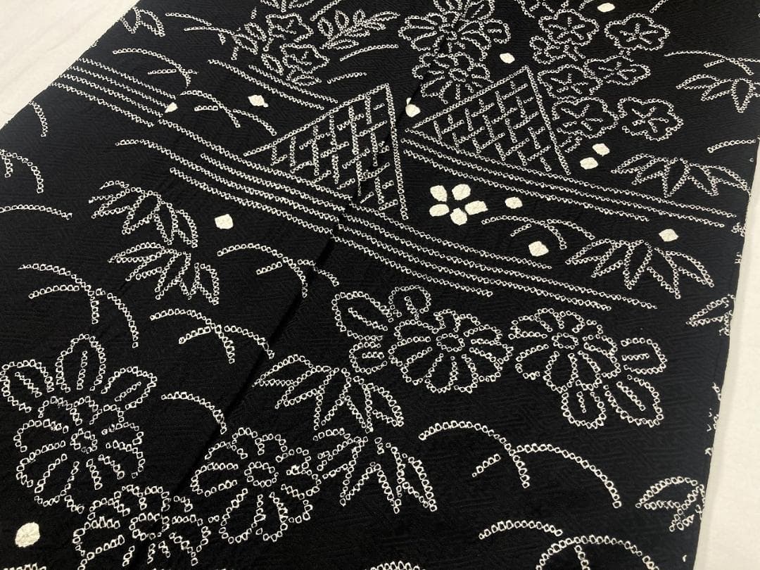 手絞り モノトーン 花柄 網干文 訪問着 京鹿の子絞り 袷 正絹 黒 白1379