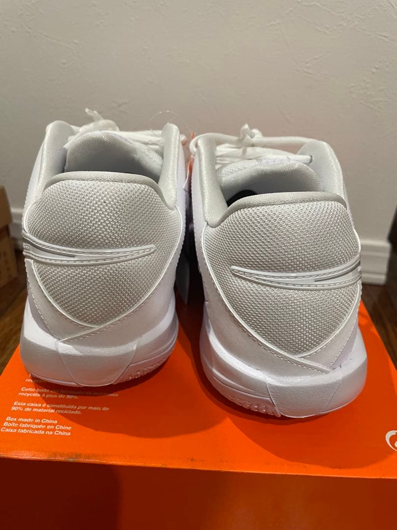 新品未使用　NIKE ナイキ エアズーム GT CUT クロス EP