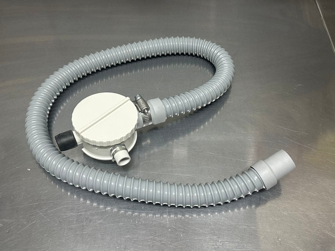 値下げ　2023年5月購入パナソニック業務用台下冷蔵庫SUR-K1261S