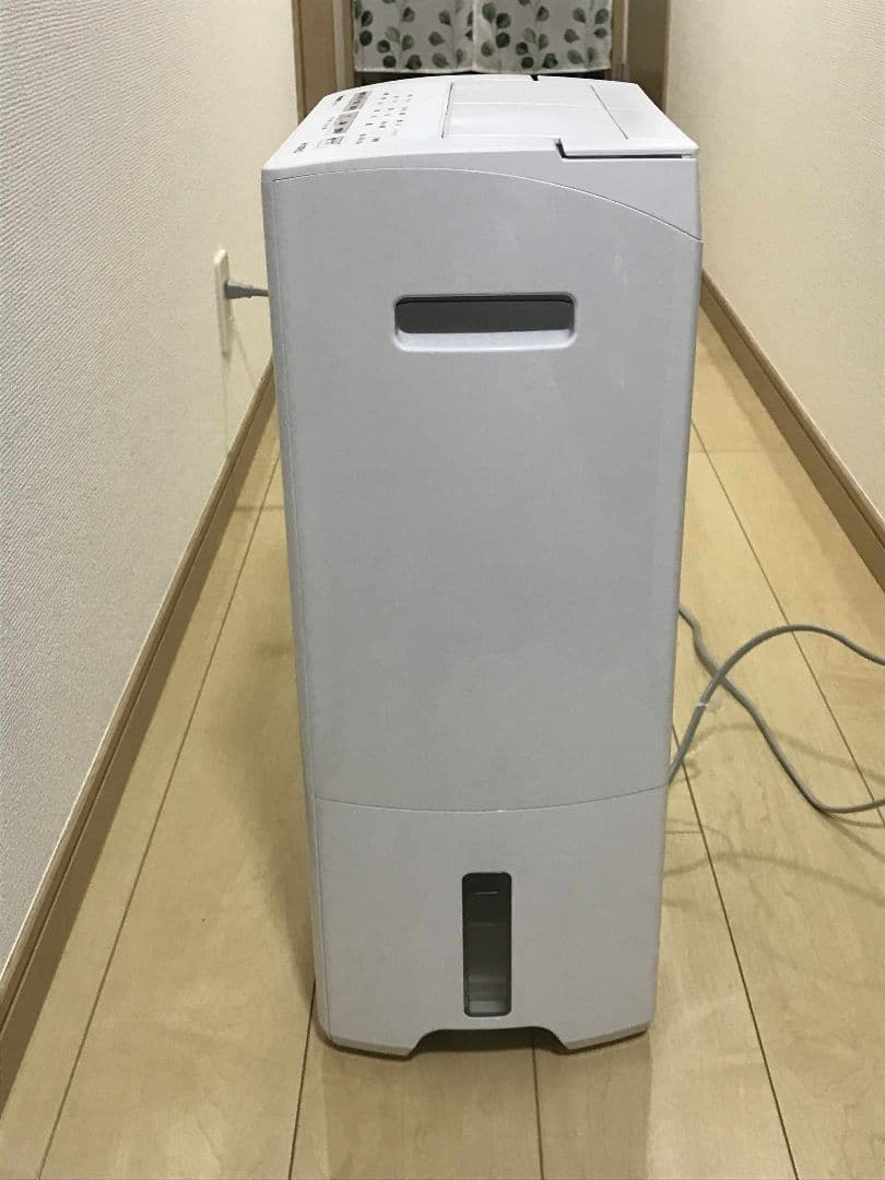 Panasonic 衣類乾燥除湿機 F-YHVX120 ホワイト 2023年製