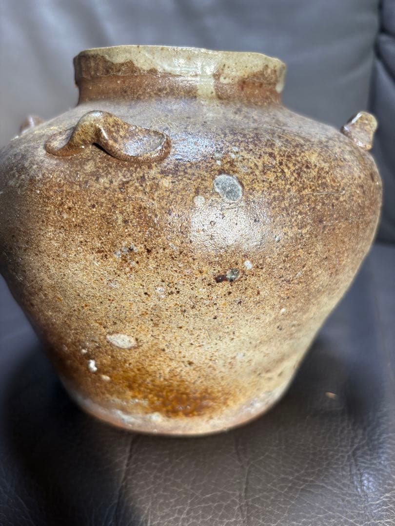 壺　置物