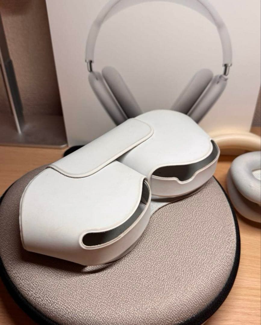 AirPods Max シルバー (おまけ付き)