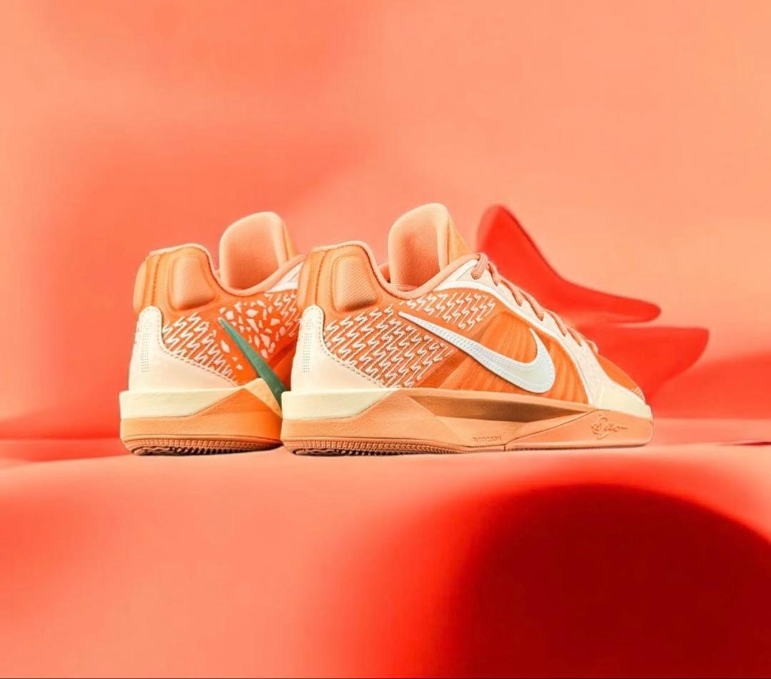 シューズ(男性用) Nike wmns Sabrina 2 EP Activate