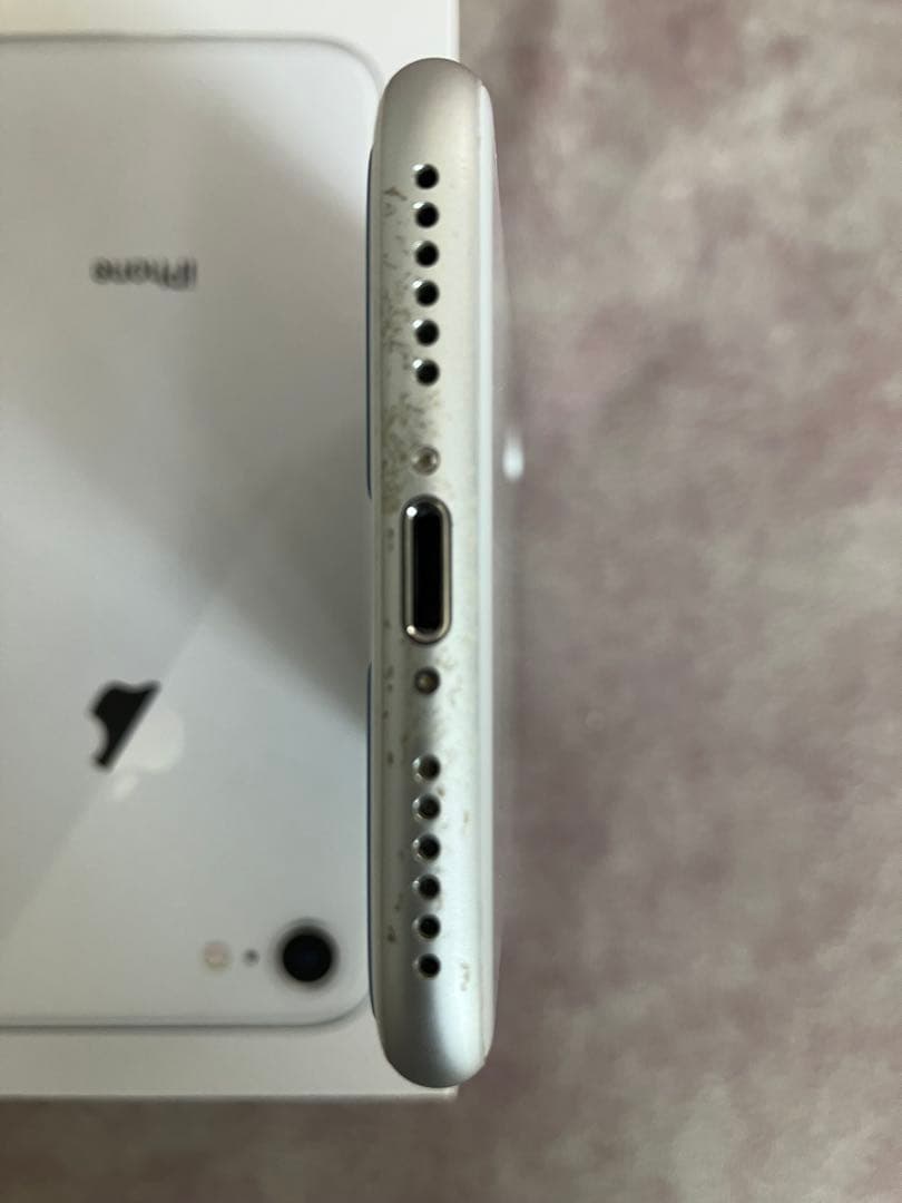 iPhone8 256GB シルバー　SIMフリー