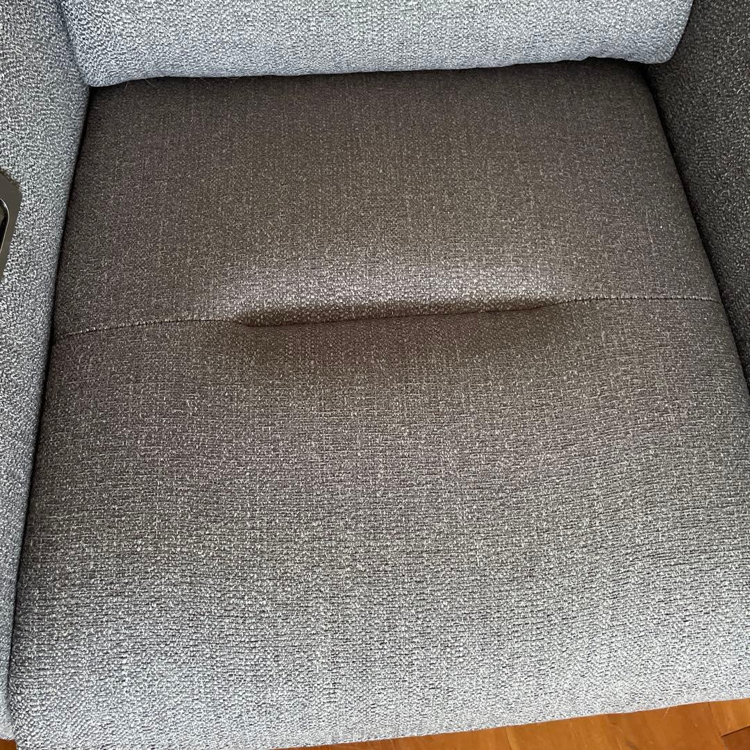 2024年ニトリ購入　電動布張りリクライニングパーソナルチェア