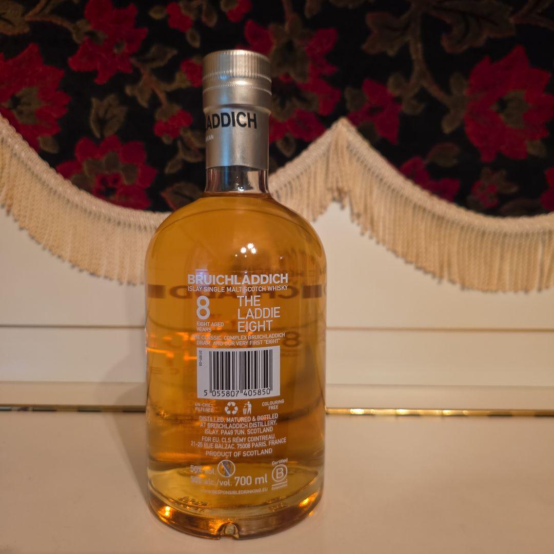 (新品) [生産 終売] ブルイックラディ8年 希少 8,900円 !