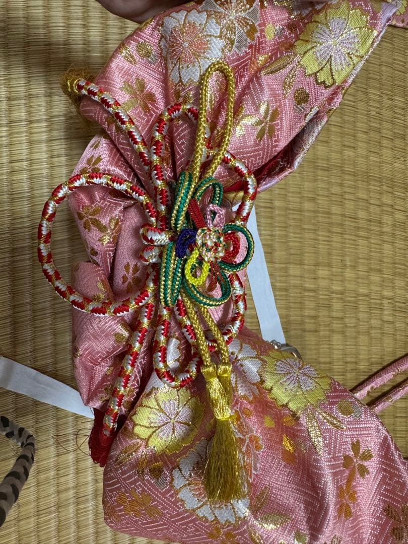 値下げ七五三着物　七歳　正絹フルセット　マリ柄黒