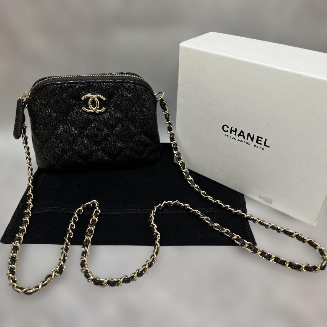 シャネル キャビアスキンショルダーバッグ ゴールドチェーン