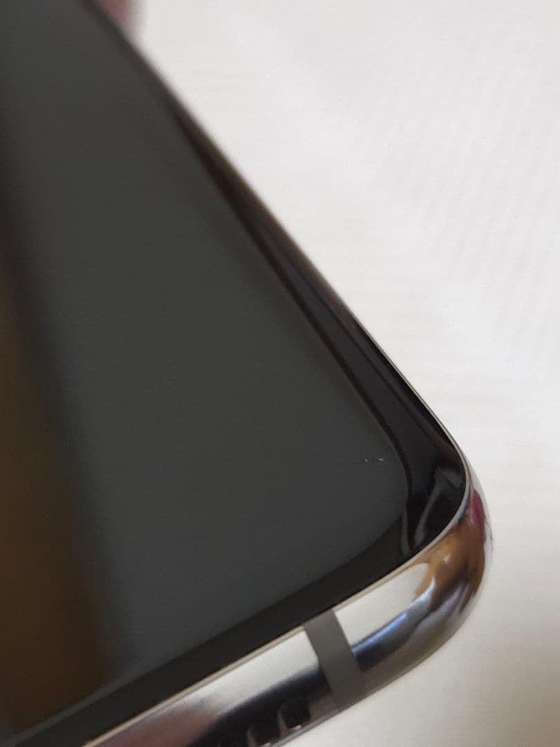 Galaxy S10 楽天モバイル版 純正ワイヤレス充電器つき