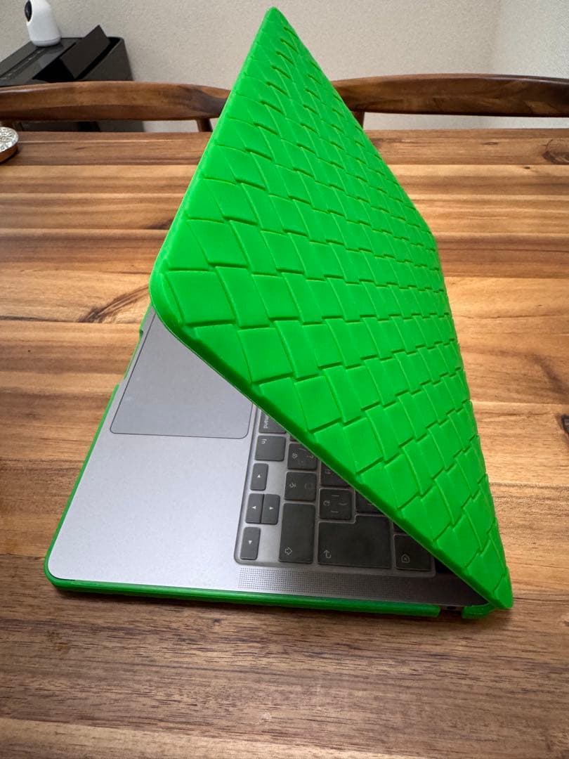 MacBook Pro13インチ 512GB/8GB (MXK52J/A)