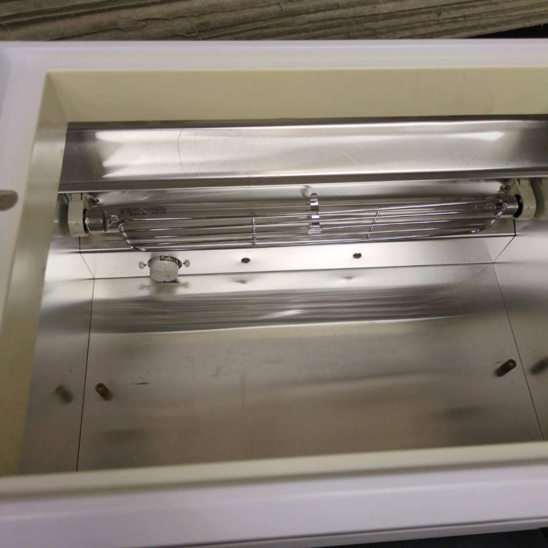 ☆ビューティガレージ タイマー付き紫外線消毒器 NV-308EX