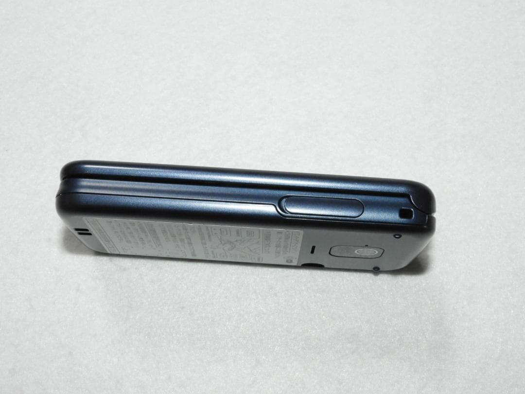 良品 富士通 らくらくホン F-01M ネイビー docomo 4G LTE