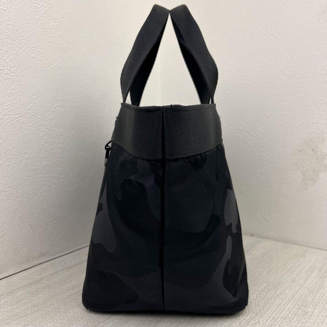 MARK&LONA マークアンドロナ ラウンドバッグ カートバッグ 迷彩ブラック