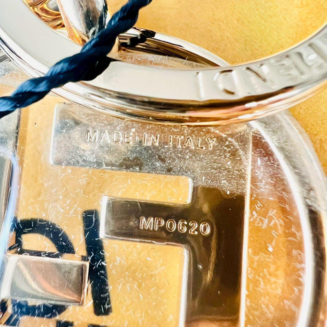 未使用級✨フェンディ　キーホルダー　FFロゴ　鍵　キー　サークル　ラインストーン
