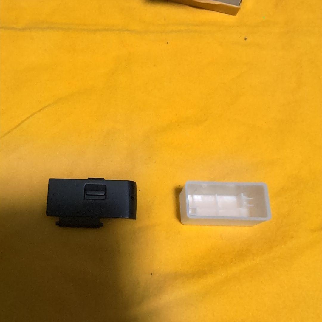 中古　キャノンX4