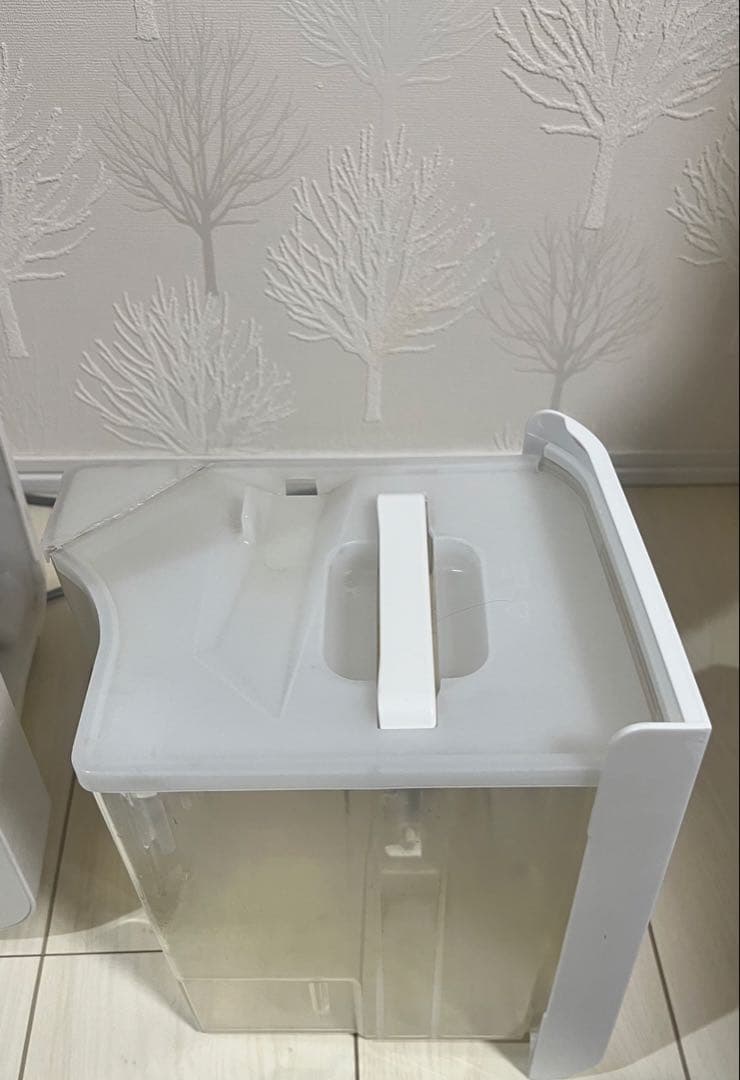 SHARP シャープ 除湿機CV-J180-W 2019年製