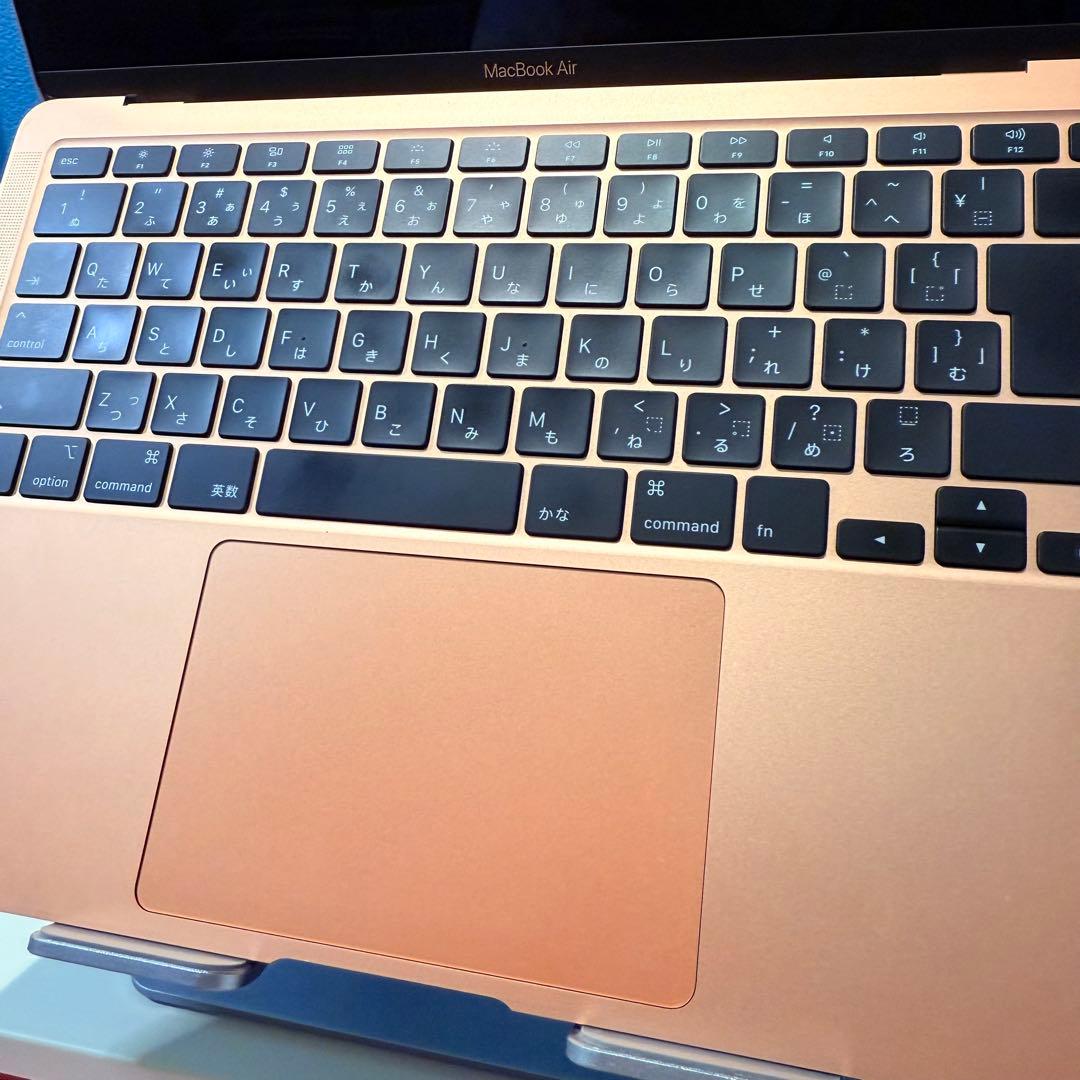 箱ありMacbook Air2020 ゴールド Corei5 256GB 8GB