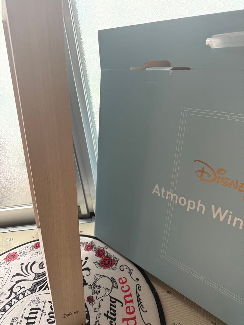 Atmoph Window2 ディズニーカリモク