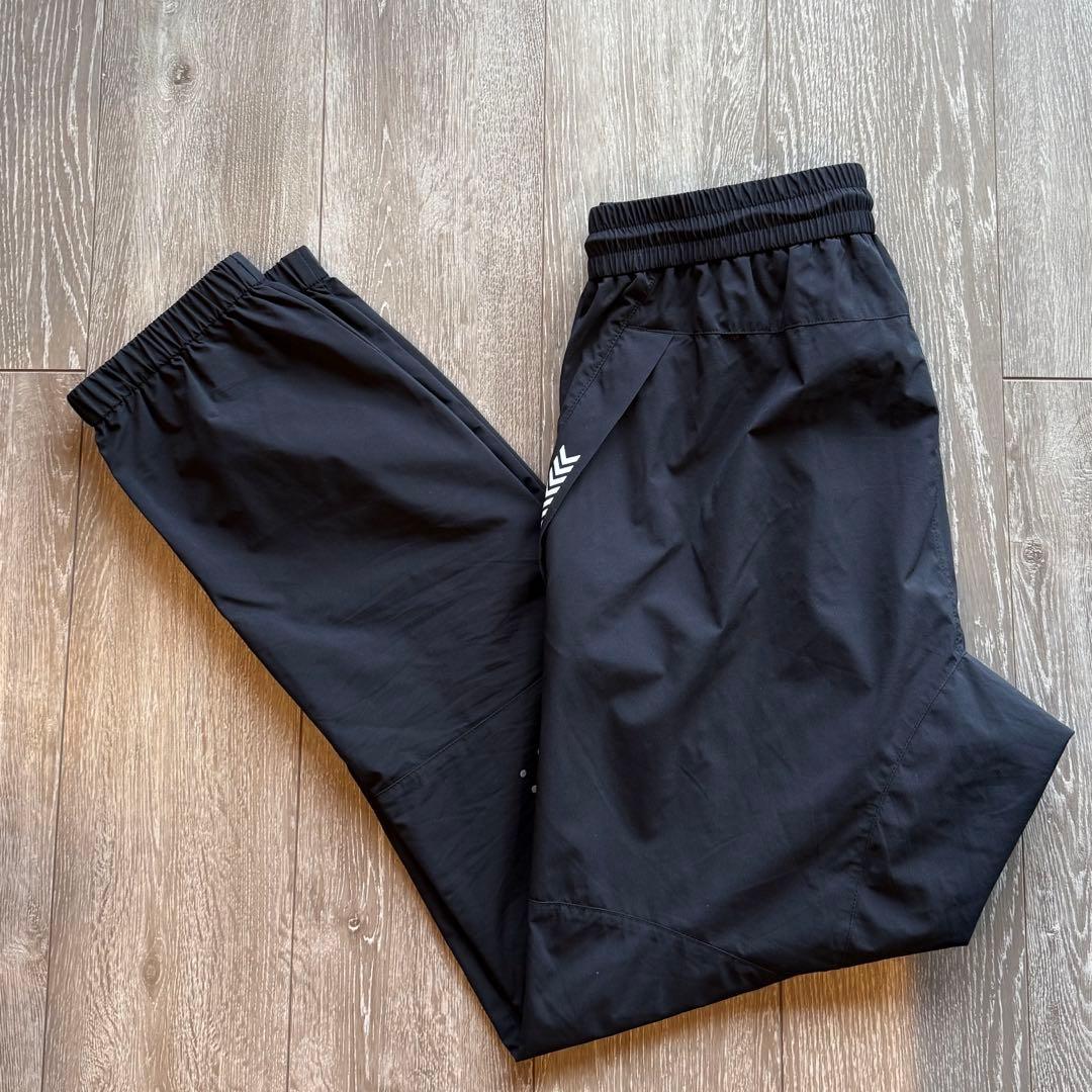 【試着】MARK&LONA ナイロンパンツ 黒 ジョガー DST スウェット