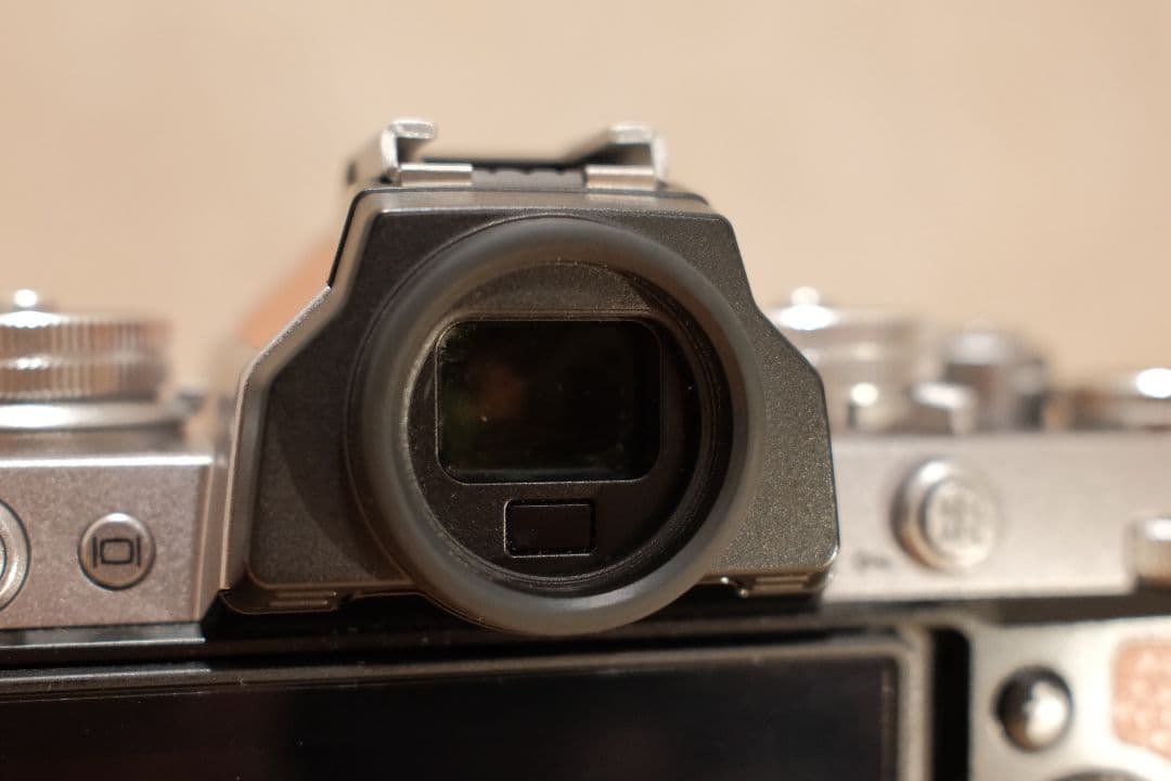 デジタルカメラ Nikon Zfc +Z 28mm F2.8 SE, Z DX 16-50mm