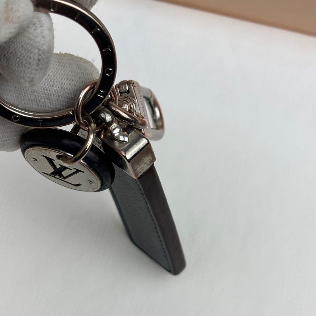 ルイヴィトン タイガ ポルト クレ ネオ LVクラブ M00035