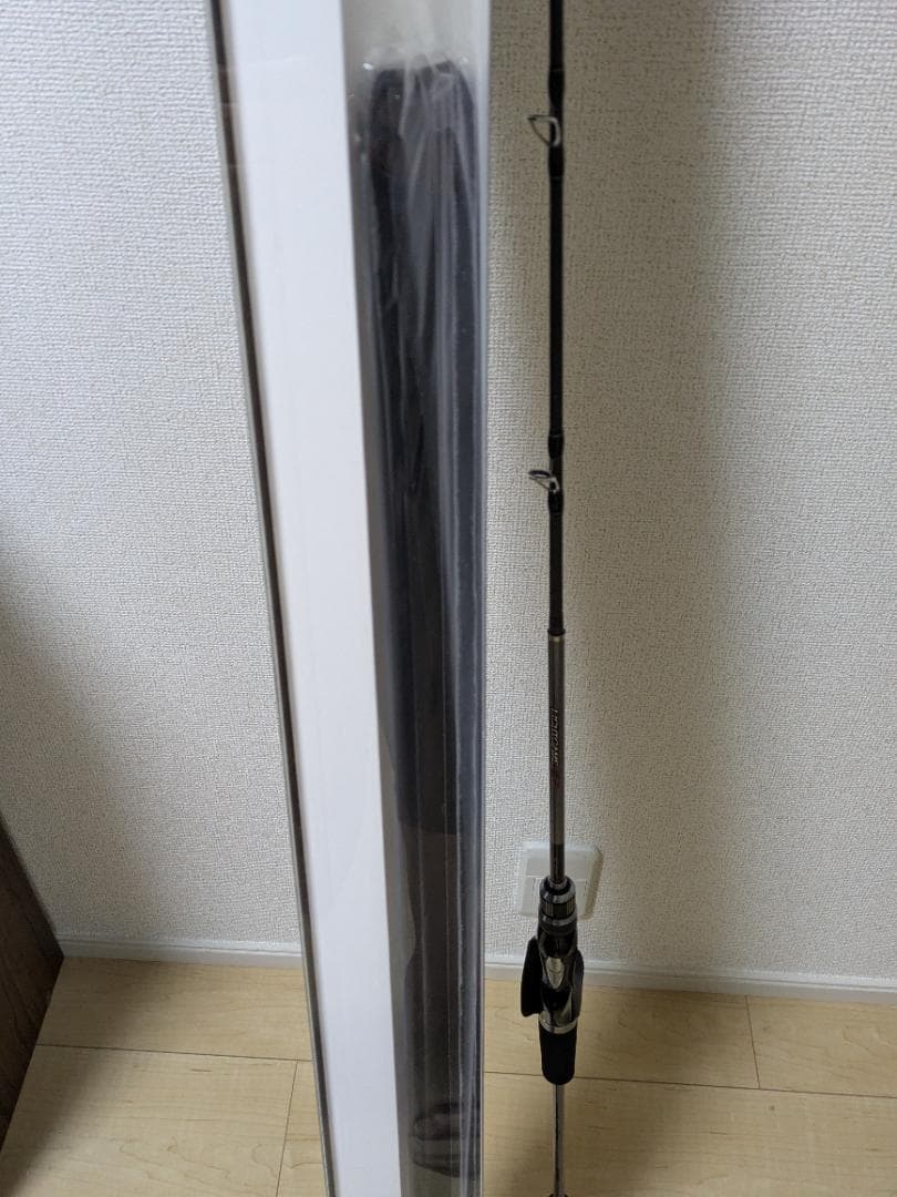 ライトゲーム CI4+ TYPE73 MH195 右　※穂先破損　トップあり