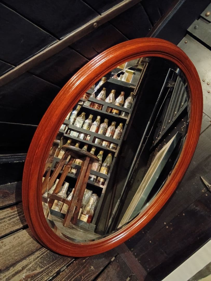 クラシックスタイル 木製壁掛け鏡 楕円形