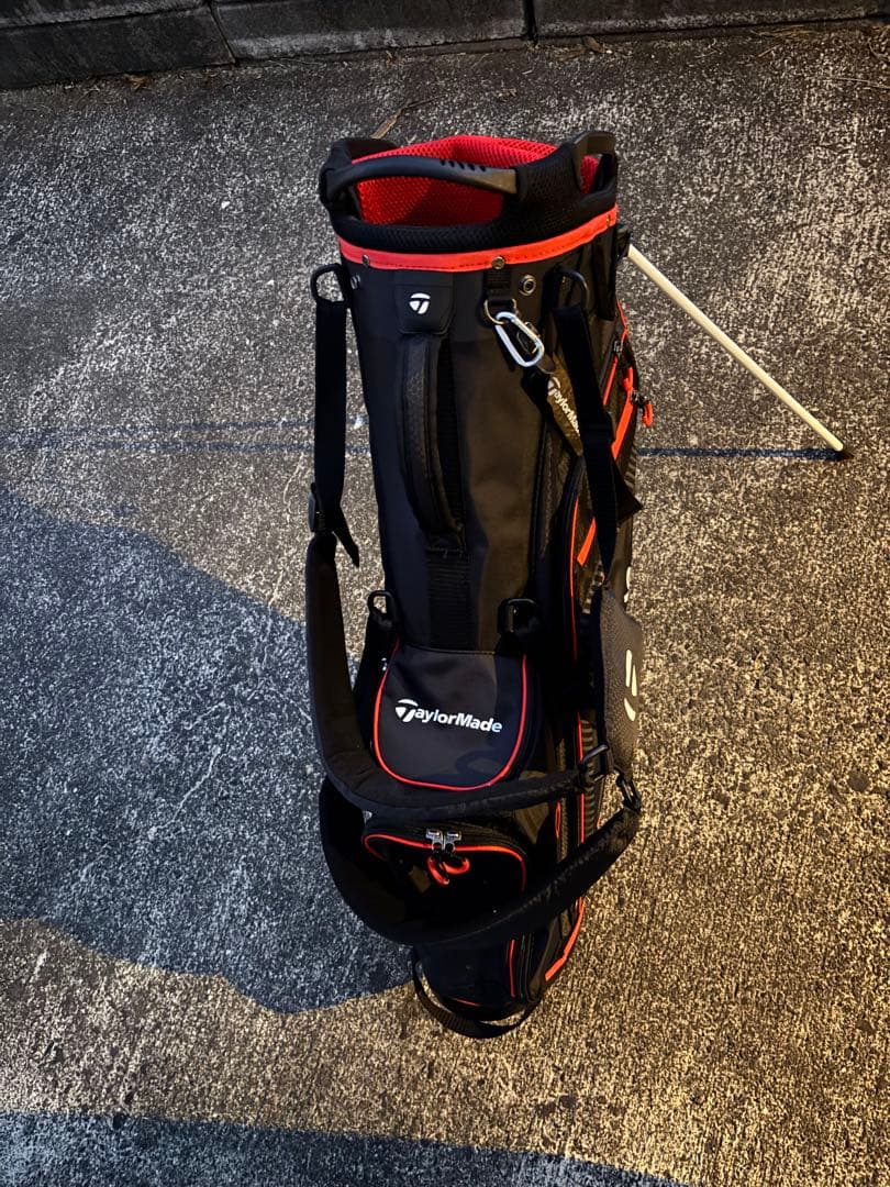 TaylorMade キャディバッグ 黒/赤
