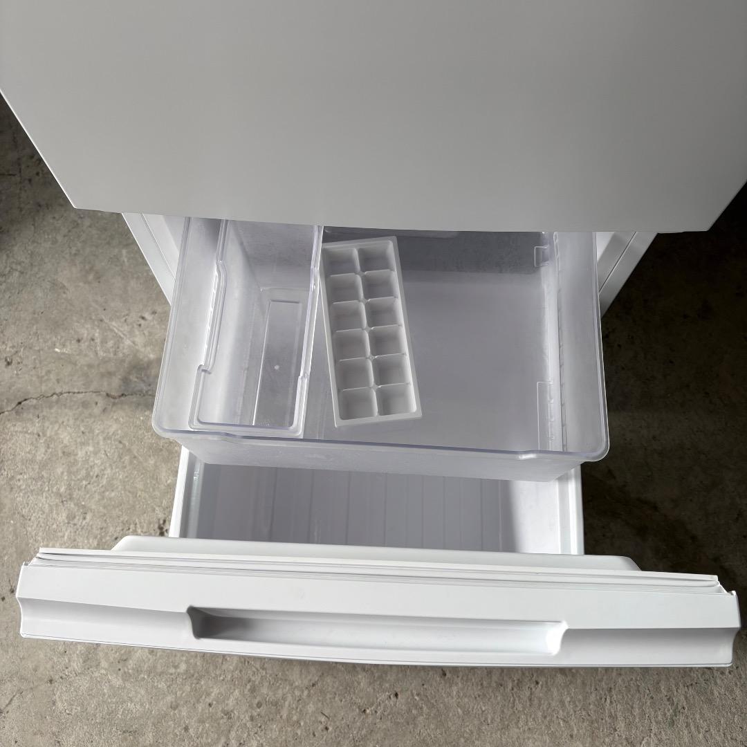 SHARP ノンフロン冷凍冷蔵庫 SJ-D15K-W 2024年製 白 生活家電