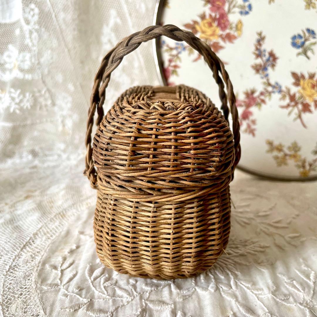 【訳あり】ドールパニエ　フランスアンティーク 人形用 ミニ プチ カゴ 籠 かご