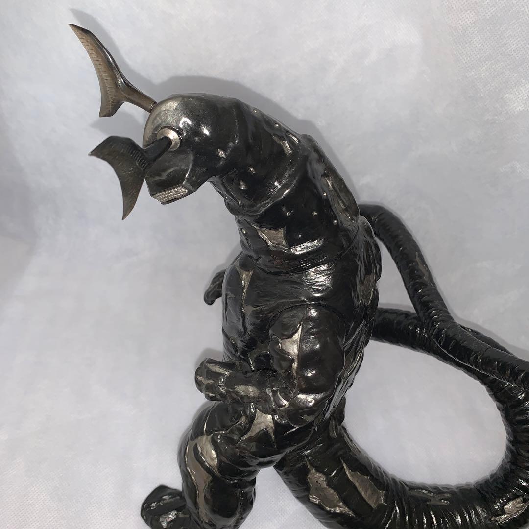 CCP宇宙怪獣エレキングブラックver
