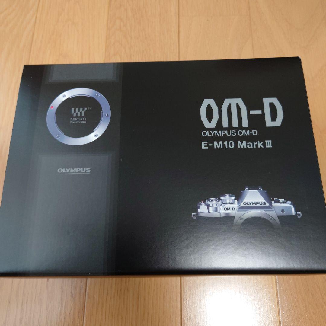 OLYMPUS OM-D E-M10 MarkⅢ ダブルズームキット