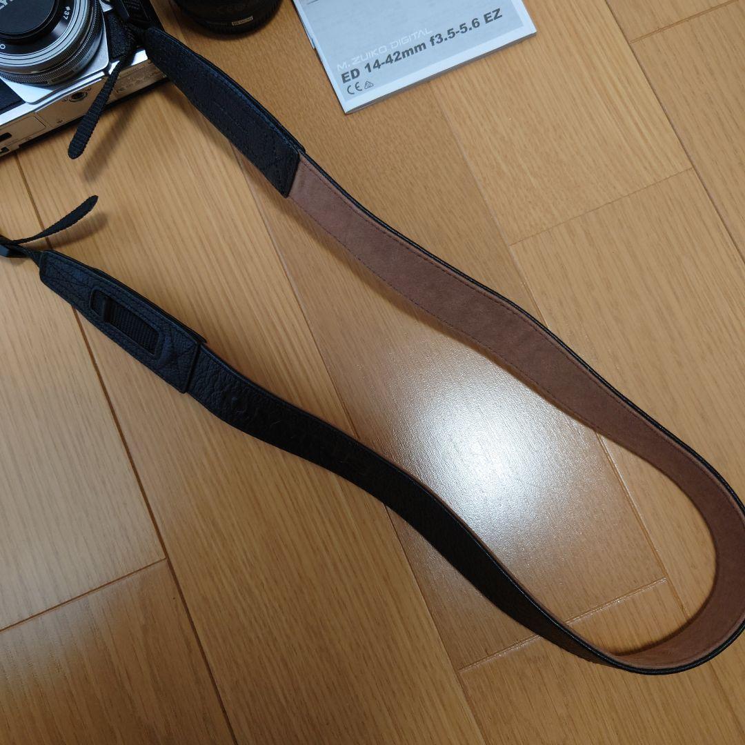 OLYMPUS OM-D E-M10 MarkⅢ ダブルズームキット