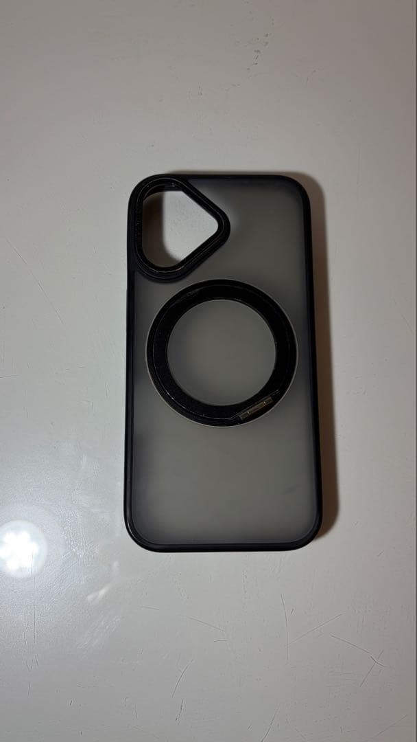 【超美品】 iPhone16 256GB 本体 （使用1年以下）画面カバー付