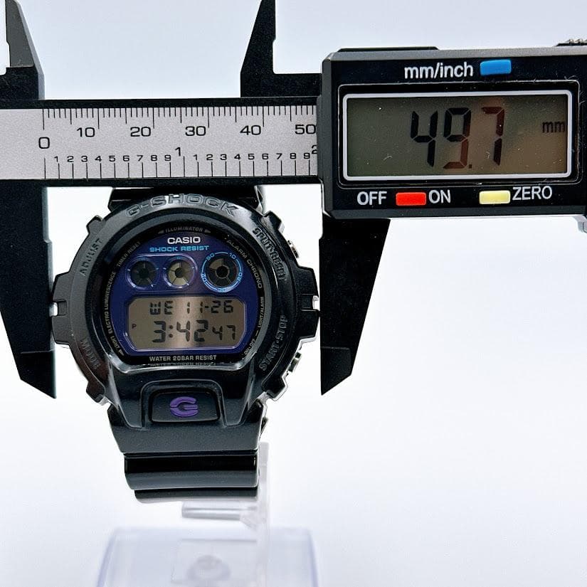 美品 カシオ G-SHOCK DW-6900MF 紫 デジタル メンズ腕時計