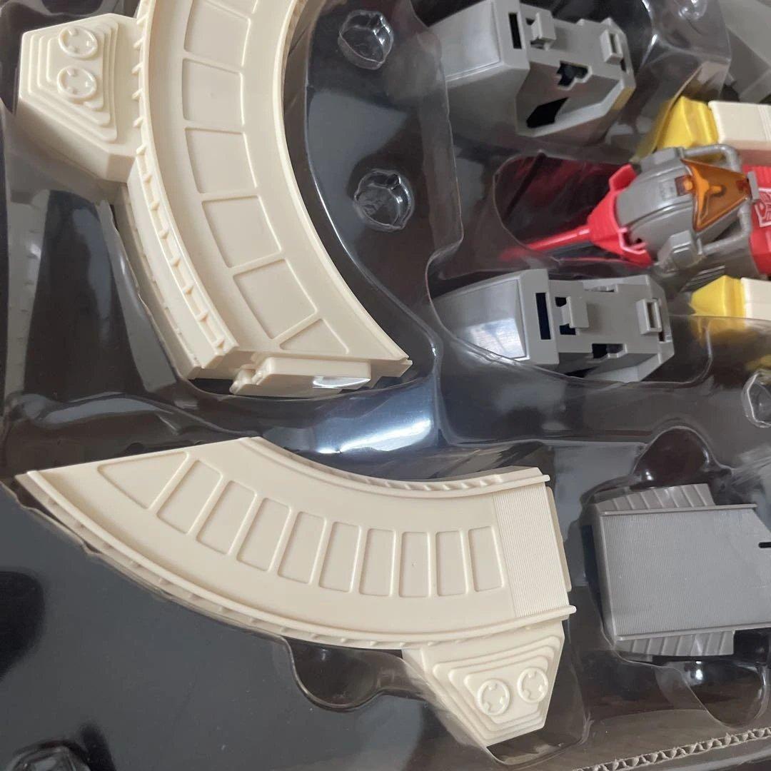 トランスフォーマー 09 サイバトロン　警備員