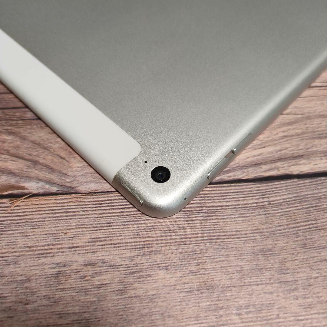 iPad Air2 第2世代 16GB シルバー セルラーモデル 美品