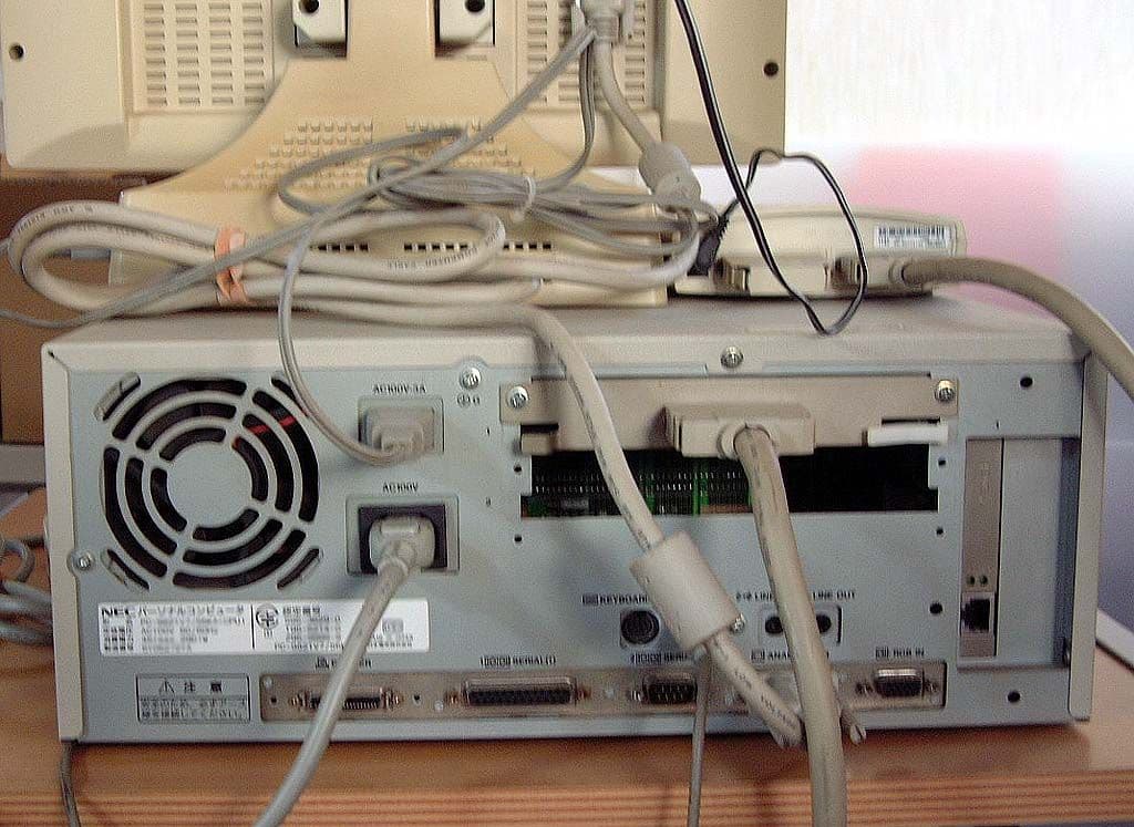 PC-9821V7 Win98 パソコン