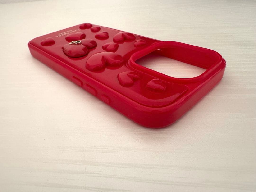 kate spade ハート iPhone15Pro スマホケース