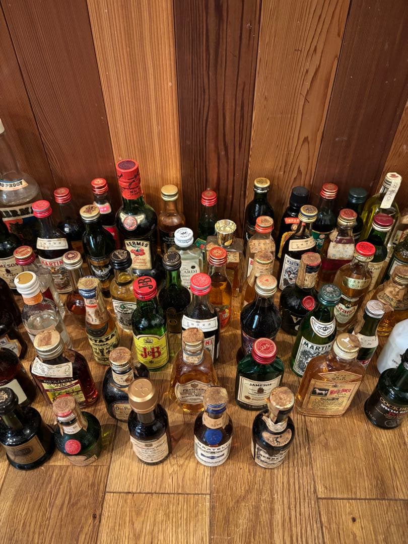 ミニボトル 古酒 洋酒　お酒　ウイスキー　ブランデー まとめ売り　64本　激安