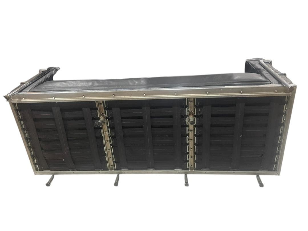 ○ル・コルビジェ Le Corbusier LC2 リプロダクト ソファ 3人用