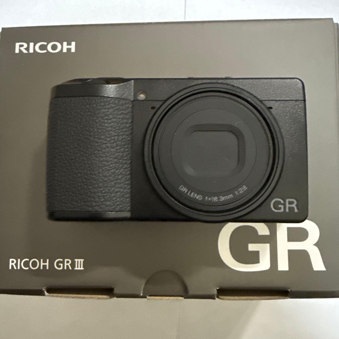 【美品】RICOH GR III コンパクトデジタルカメラ