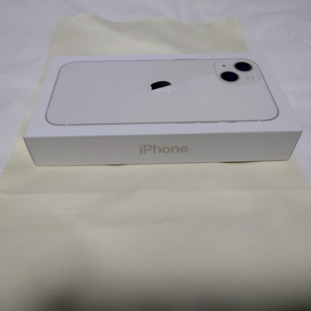 [新品・超美品] Apple iPhone 13 スターライト SIMフリー