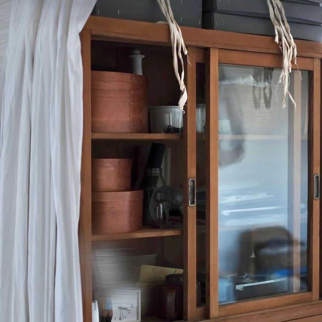 古家具 / アンティークガラス戸棚 / 無垢材②