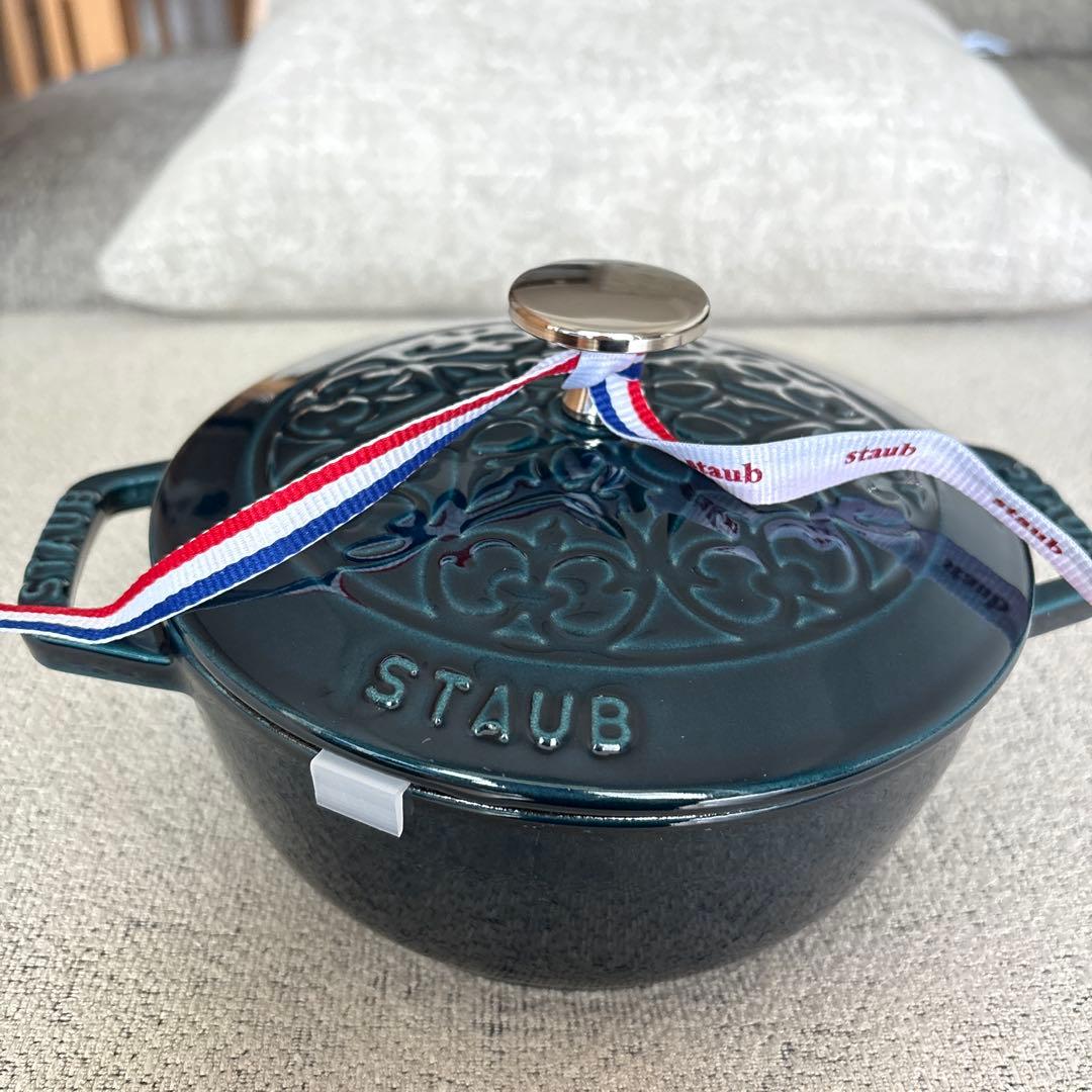 STAUB ラ•メール　リリー　ワナベS16cm