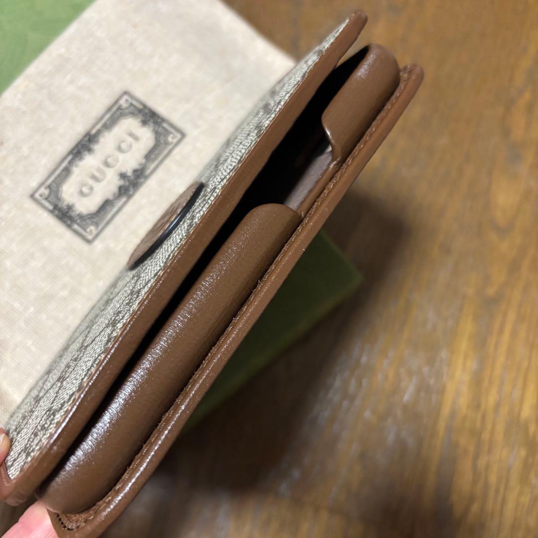 GUCCI グッチ GG ウォレット付き iPhone15 ケース