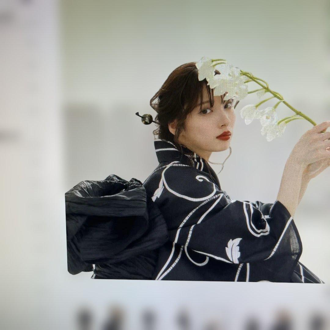 2025年6月新作　最終お値下げ　新品Dita 浴衣5点セット 黒白花柄