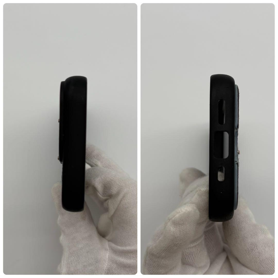 PRADA iPhone16pro ライトブルー　サフィアーノ　三角ロゴ