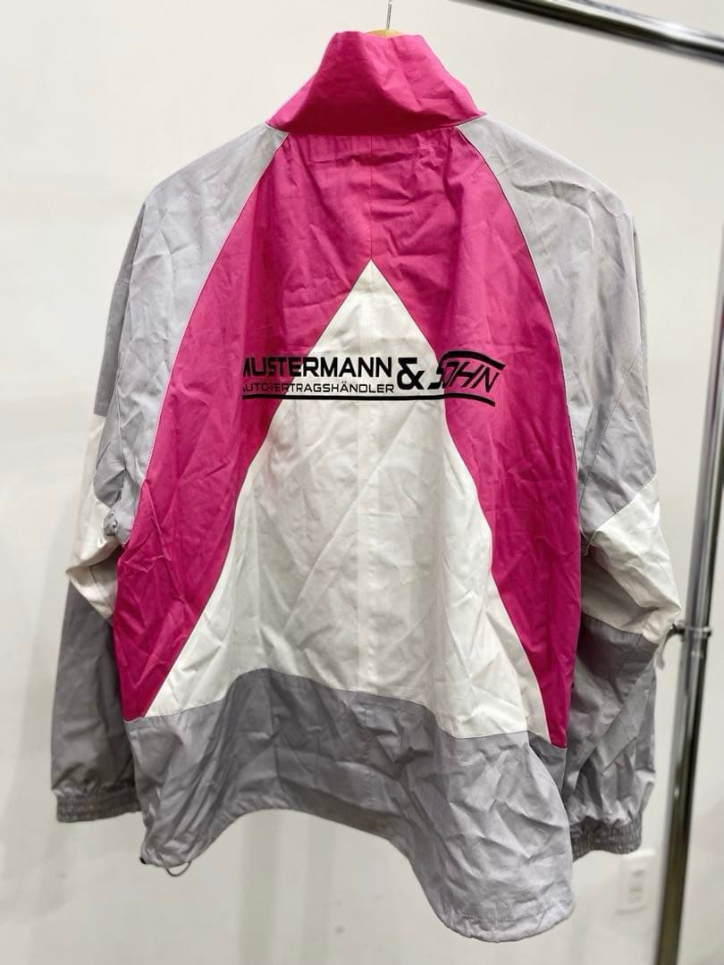 VETEMENTS ヴェトモン ALSTERMANN & THN ブレーカー